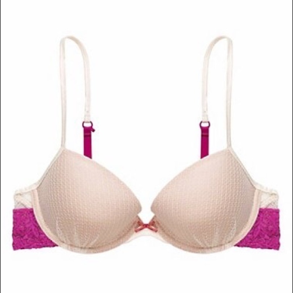 Light Push Up Convertible Bra from Charmed by Maidenform | 32D, like new!